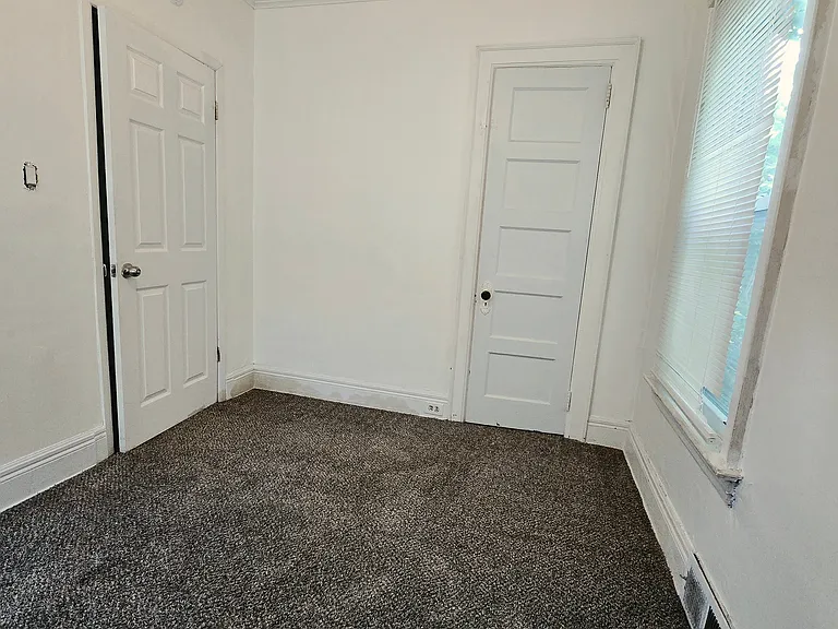 44 Lafayette Ave #1 — Photo 14
