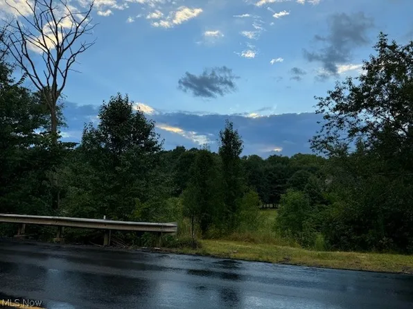 7435 State Route 164, Lisbon, OH 44432