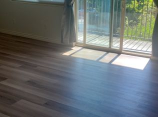 1803 14th Ave APT 302, Seattle, WA 98122