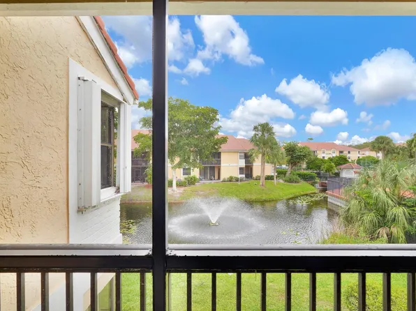 5861 Riverside Drive #206, Pompano Beach, FL 33067