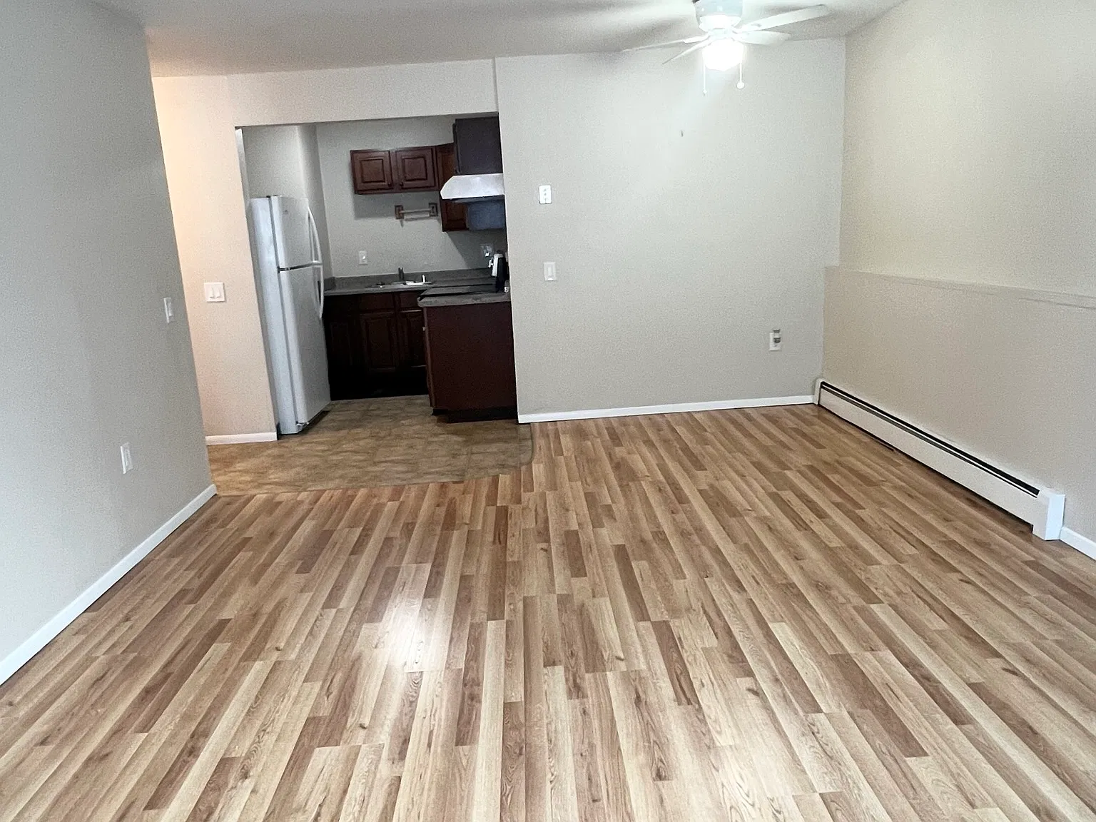 11527 Heritage Ct 6-plex — Photo 2