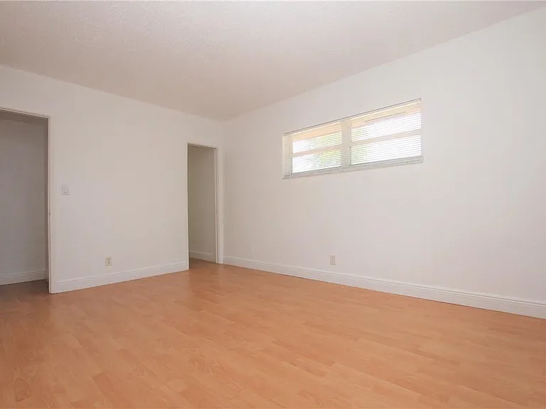760 SE 2nd Ave #C207 — Photo 17