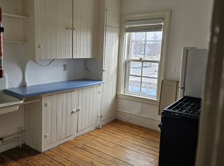 233 Saint Paul St #10, Burlington, VT 05401