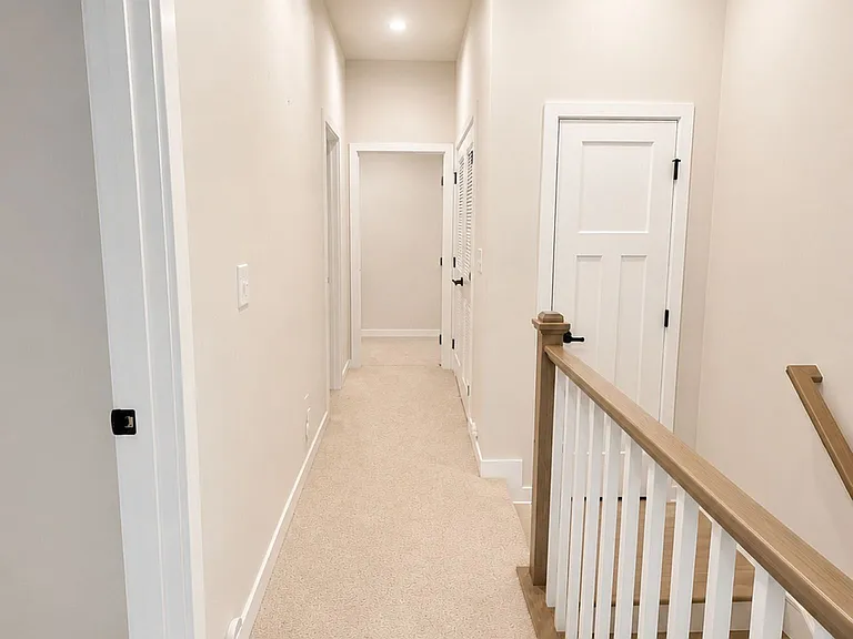 9802 Oaklawn Blvd NW — Photo 22