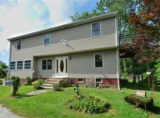 5 Short St, Warwick, RI 02889