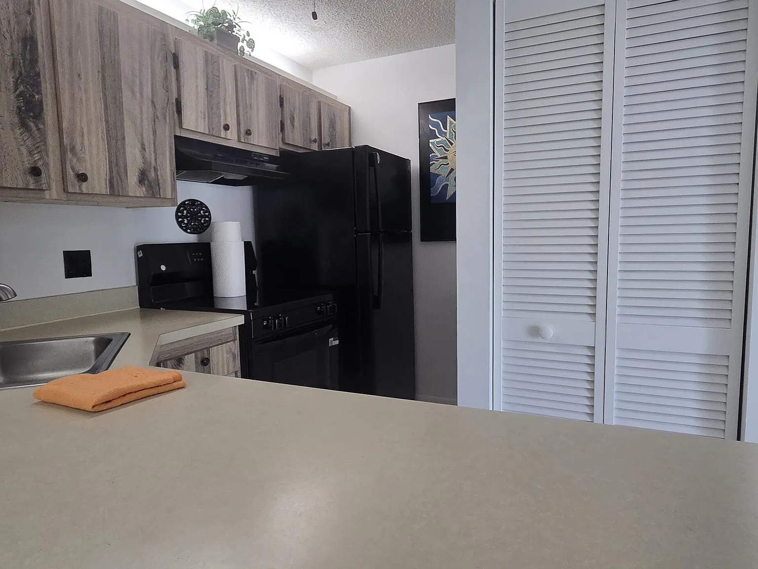 2 bed, 2.0 bath, 1005 sqft, $1,950 — Photo 3