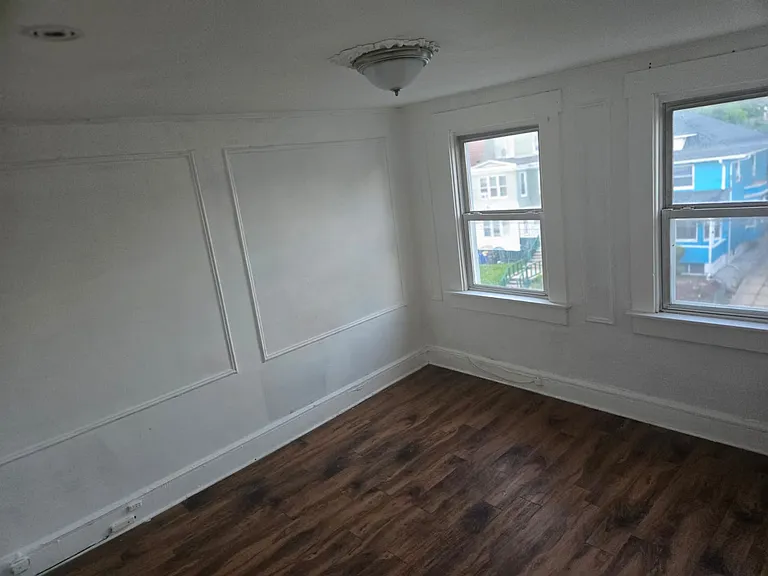 144-146 Mapes Ave #3 — Photo 18