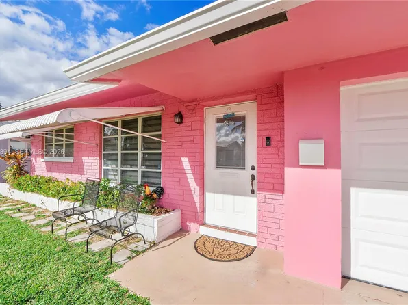 5011 NW 51st St, Tamarac, FL 33319