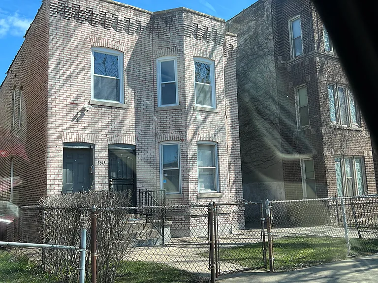 3613 Grand Blvd #F1 — Photo 9