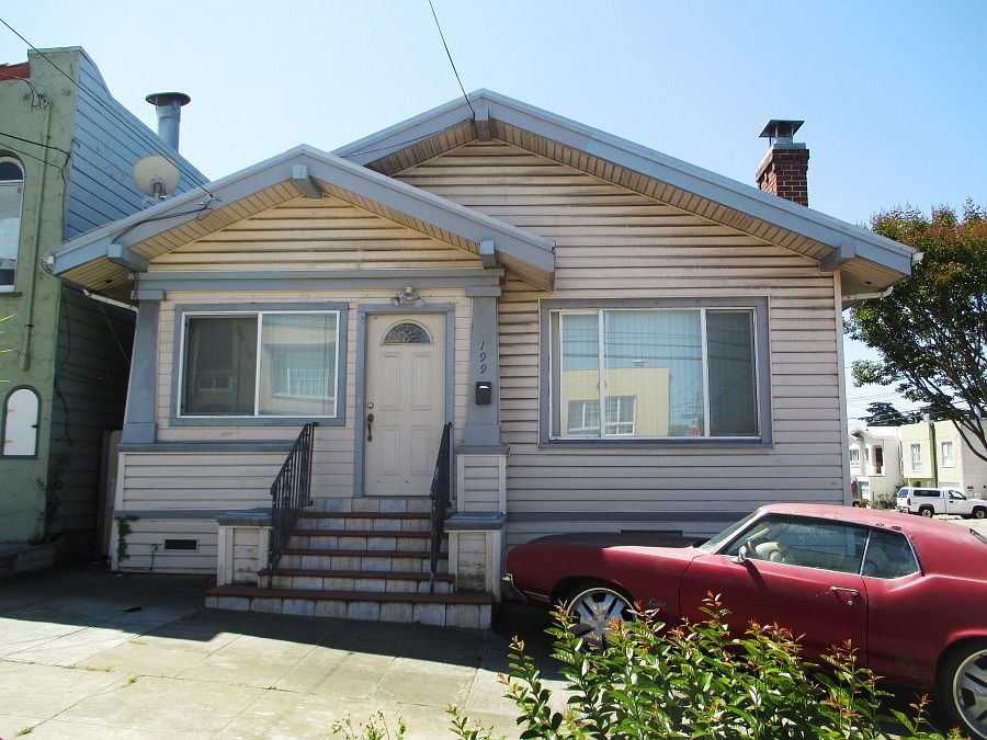 1st image of 199 Vista Grande Ave