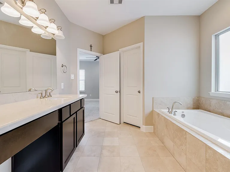 5807 Larkin St — Photo 23
