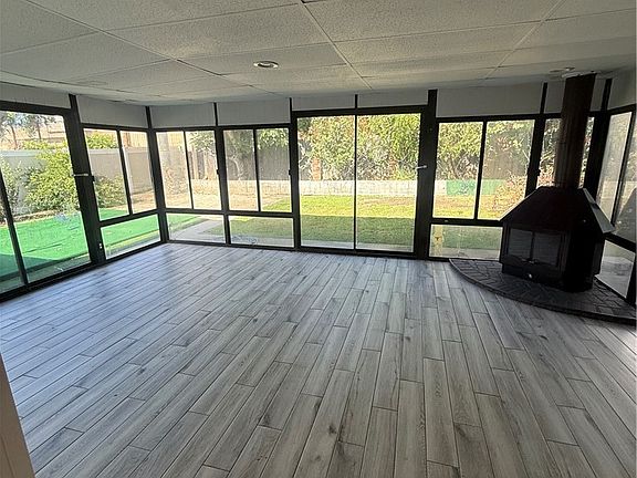 4th image of 331 Pomelo Ave