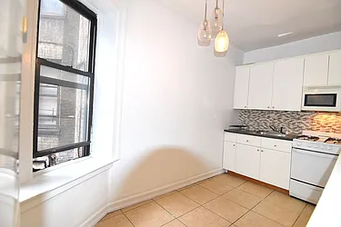 Rented by Manhattan Spaces