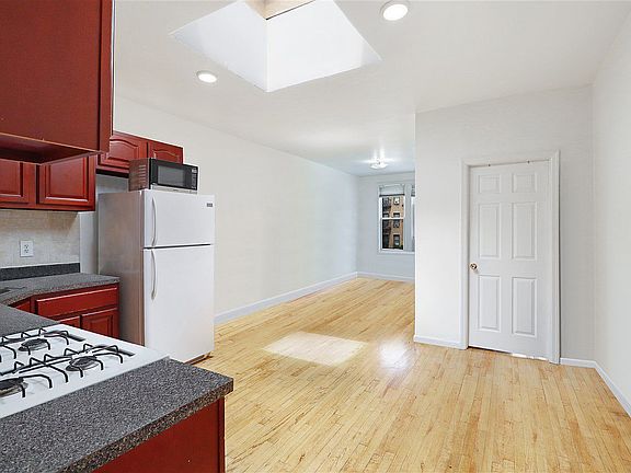 4th image of 119-28 Metro Ave #3R