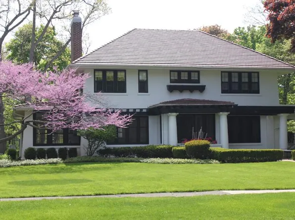 530 Longwood Ave, Glencoe, IL 60022