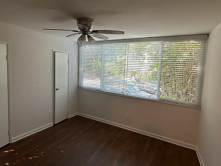 Hillside Apartments — Photo 16