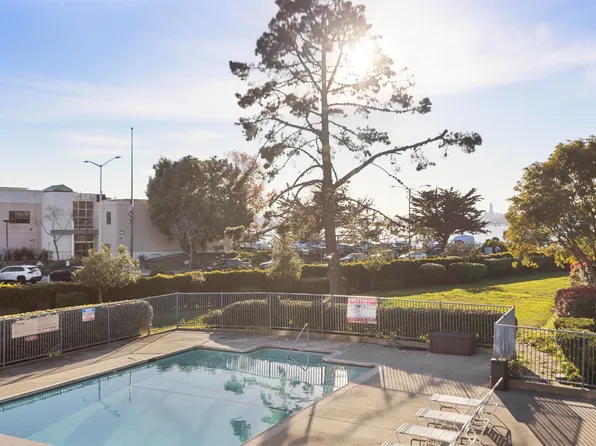 1 Captain Dr #D258, Emeryville, CA 94608