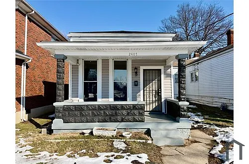 2407 W Jefferson St #101 Photo 1