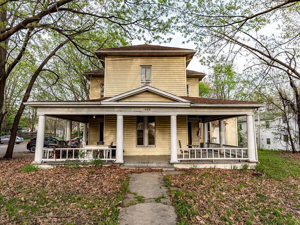 1st image of 404 N College Ave