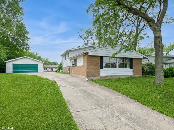 237 Early St, Park Forest, IL 60466