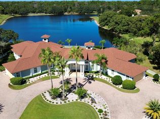 4571 Lake In The Woods Dr, Weeki Wachee, FL 34607