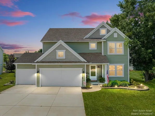 7368 Madeline Ct, Ypsilanti, MI 48197