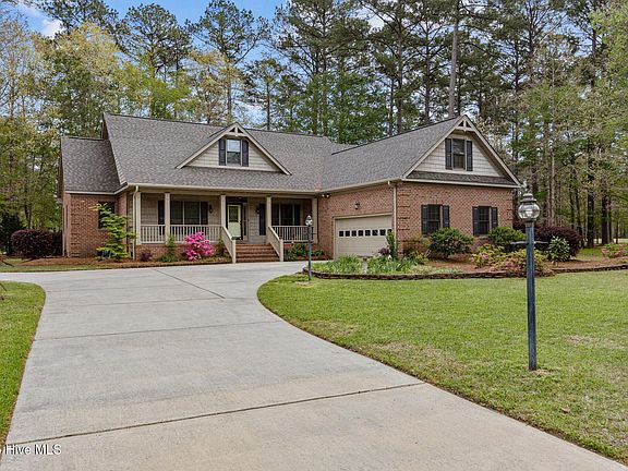 2nd image of 92 Cape Fear Drive