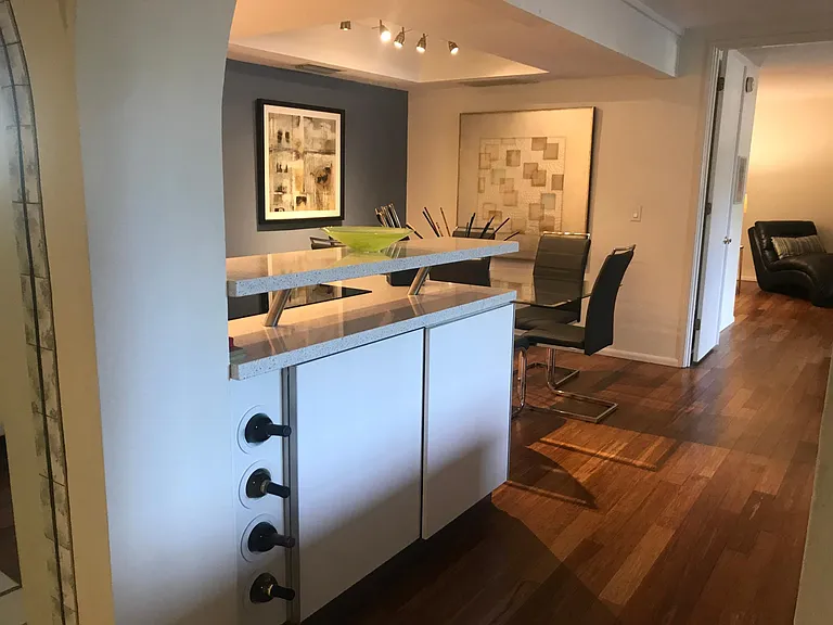 7557 N Dreamy Draw Dr — Photo 13