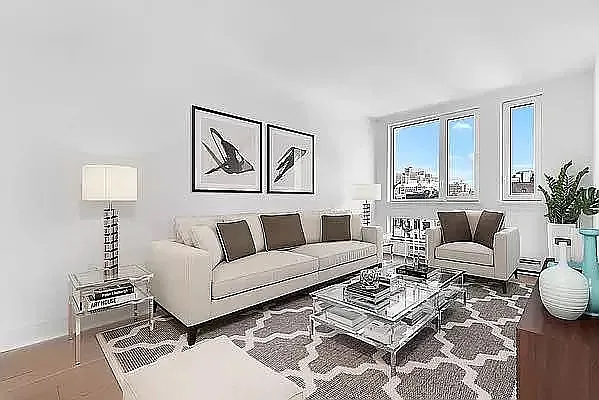 Rented by Azoulay Group Inc | media 2