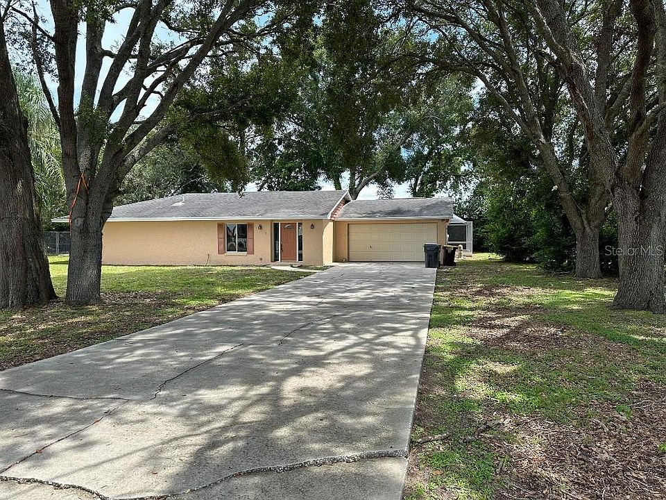 1st image of 4453 Iris St N