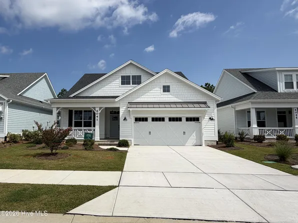 6041 Calvada Circle, Leland, NC 28451