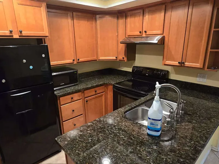 314 S Prospectors Rd #17 — Photo 22