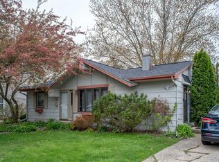 918 Shields Ave, Winthrop Harbor, IL 60096