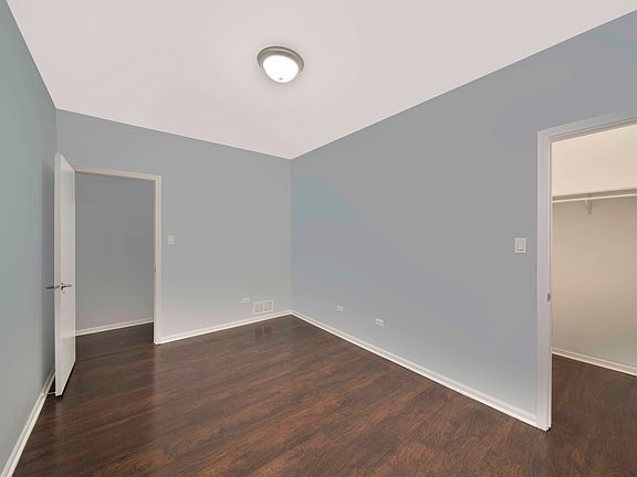 5th image of 2455 W Lexington St