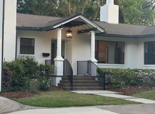 930 Elder Ln, Jacksonville, FL 32207