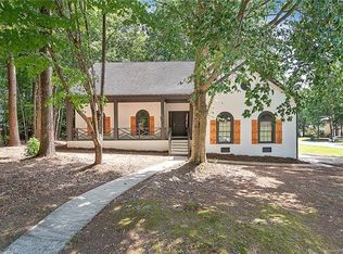 9649 Newby Ln, Matthews, NC 28105