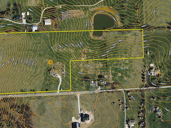 4th image of 210 Double Spring Rd