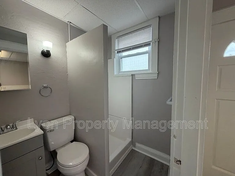 189 Exchange St #2 — Photo 5