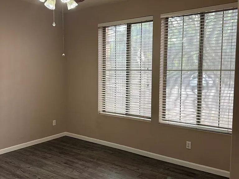 7262 W Quail Ave — Photo 10