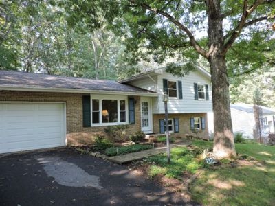 212 Oakley Dr, State College, PA, 16803