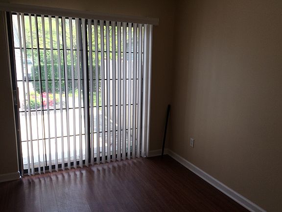 4th image of 275 Cross Wind Dr