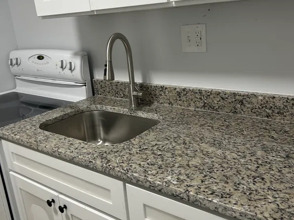 3623 Seven Mile Ln #1F, Pikesville, MD 21208