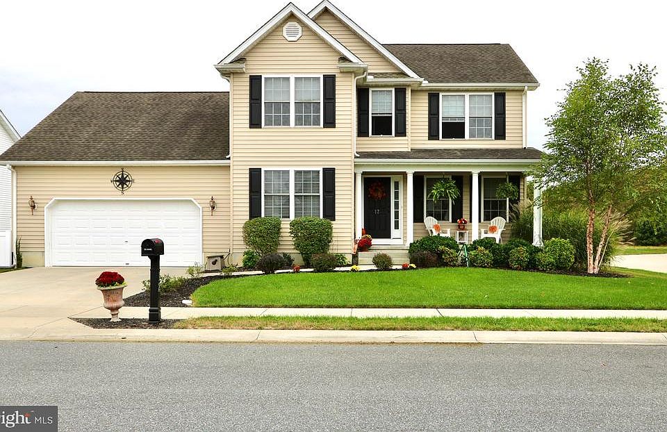 1st image of 12 Chesapeake Dr