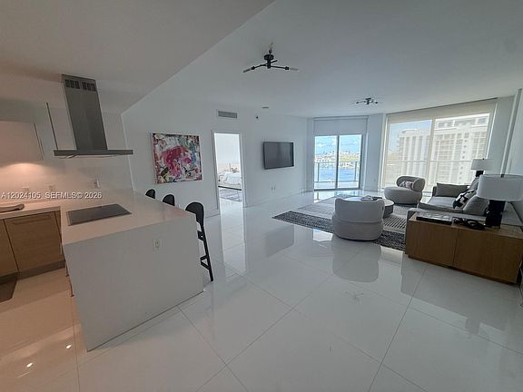 4th image of 17301 Biscayne Blvd APT 2305