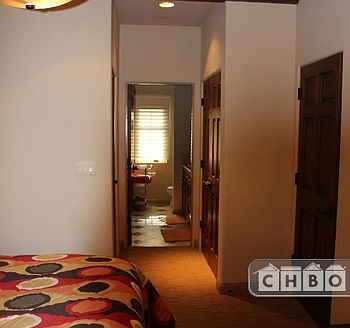 Contains walk in closet