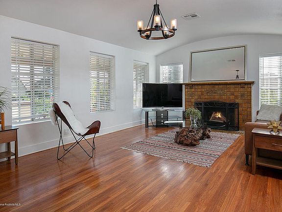 5th image of 2503 Lincoln Ave