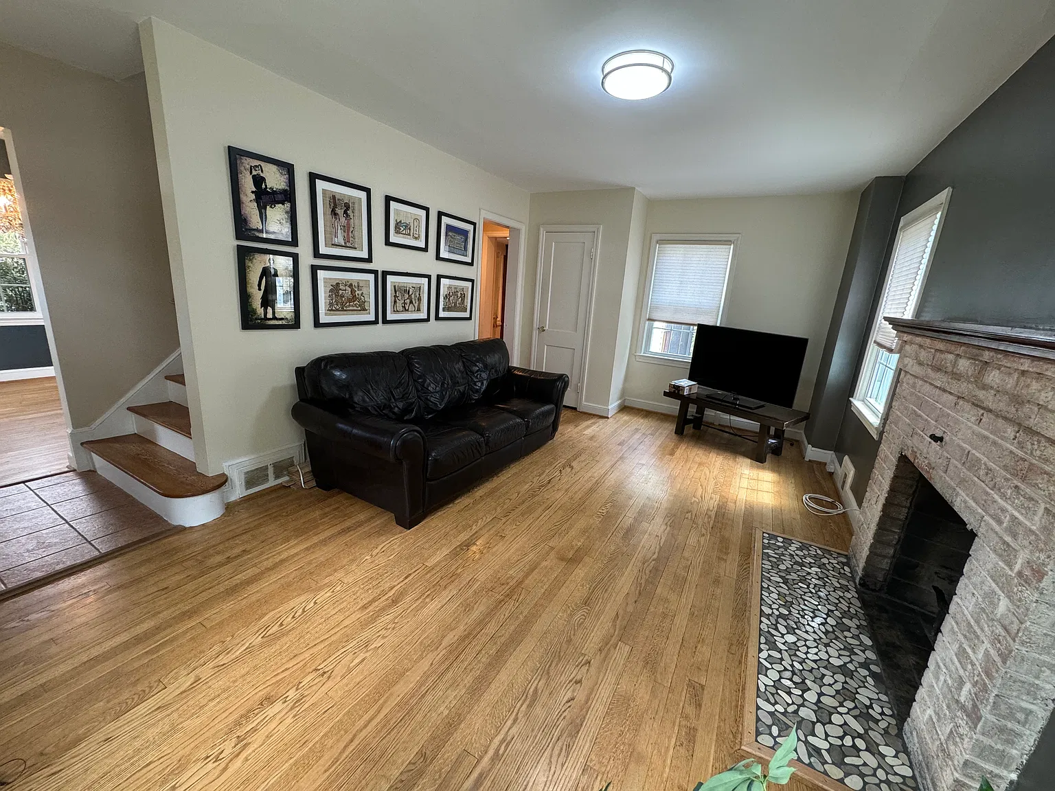 3 bed, 1740 sqft, $3,300 — Photo 3
