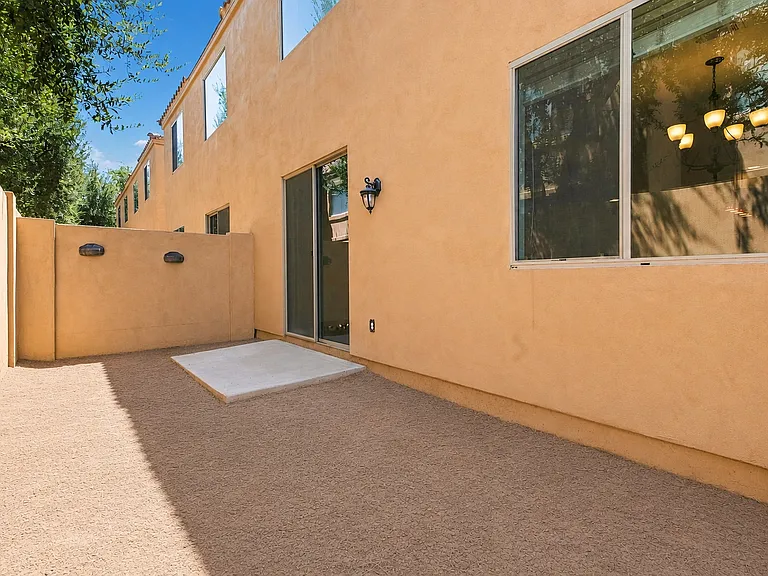 4810 E Virginia Ave #B — Photo 25