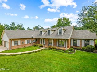 8932 Anahola Pl, Diamondhead, MS 39525