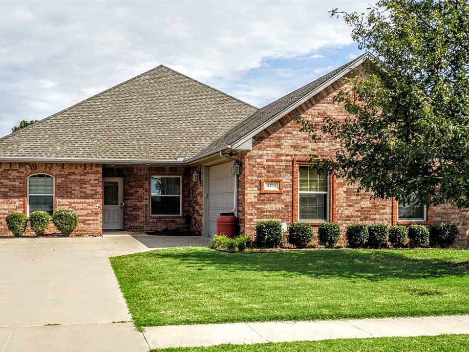 1st image of 4416 Sandhill Dr